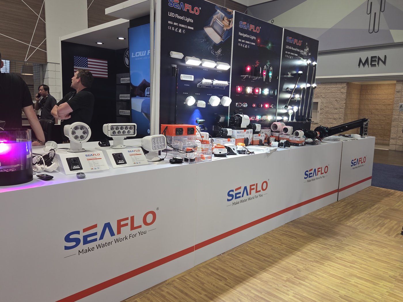 SEAFLO marine lighting booth