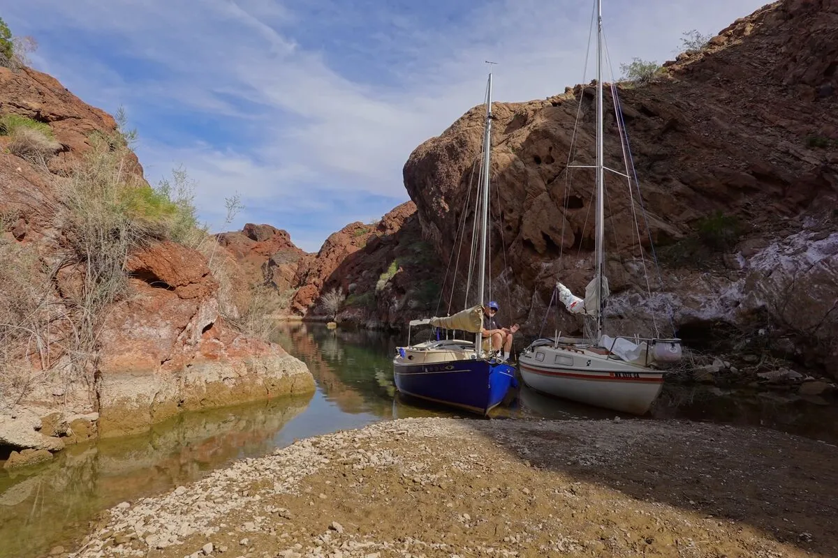 Copper Canyon on the Colorado River near Lake Havasu with cliff walls and boats